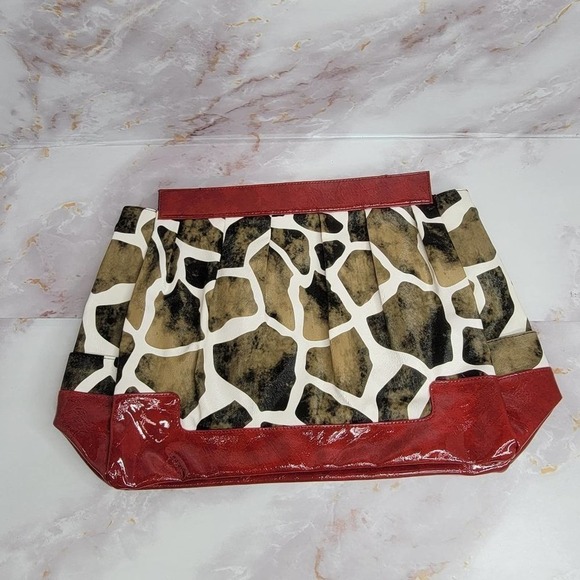 PRIMA Shell Lexi Giraffe Animal Print - Picture 6 of 10